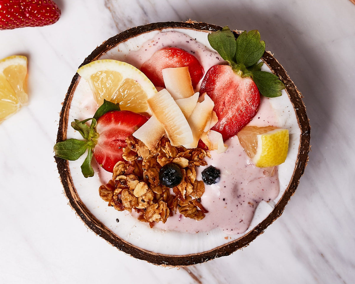Coconut Smoothie Bowl &ndash; Amazin Graze Hong Kong